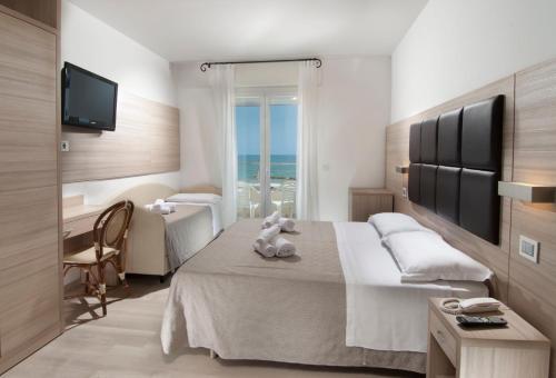 Triple Room with Sea View