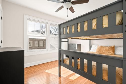 Apartment image 6