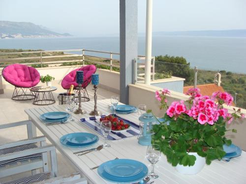 Apartments Kamelija 2
