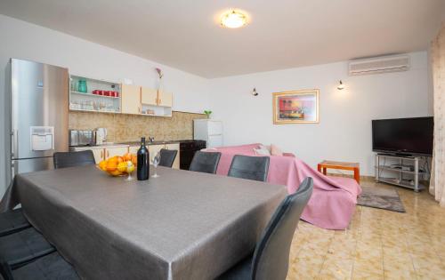 Three-Bedroom Apartment image 4