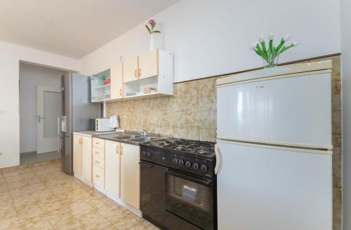 Three-Bedroom Apartment image 1