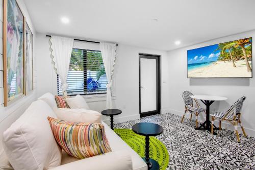 Captain’s Quarters at Anna Maria Island Inn - main image