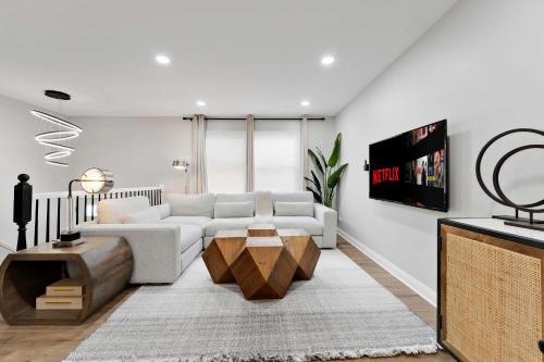 Spacious Family Getaway LCP Collection - image 13