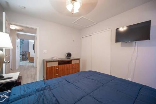 Sophisticated Stay Close to It All