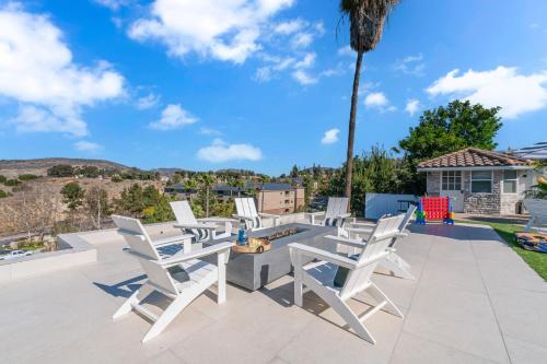 Poolfire Pit Near Balboa Park Mountain Views! in Allied Gardens