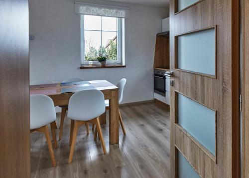 virtuve, Apartmány Trosky (Apartmany Trosky) in Troskovice