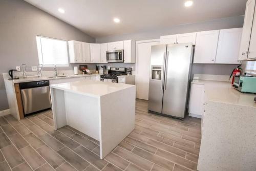 Spacious Stylish and Convenient, Las Vegas (photo 4)