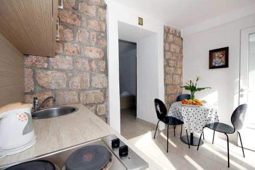 Apartments Pavlovic - image 6