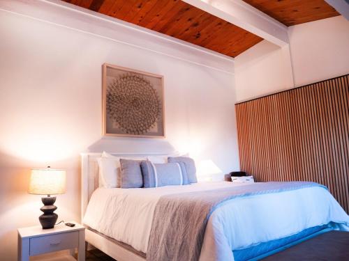 Updated Cabin near Beach&Ski HotTub Sauna Pets EV Updated Cabin near Beach&Ski HotTub Sauna Pets EV