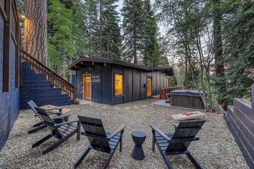Updated Cabin near Beach&Ski HotTub Sauna Pets EV Updated Cabin near Beach&Ski HotTub Sauna Pets EV
