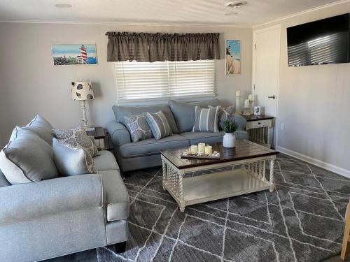 Newly Renovated Duplex Located On The Ocean Block In The Heart Of Surf City, in Surf City, USA
