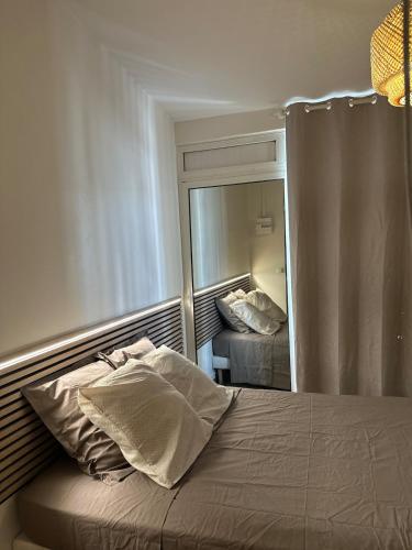 Charmant studio à la marina, 3min à pieds de la plage!