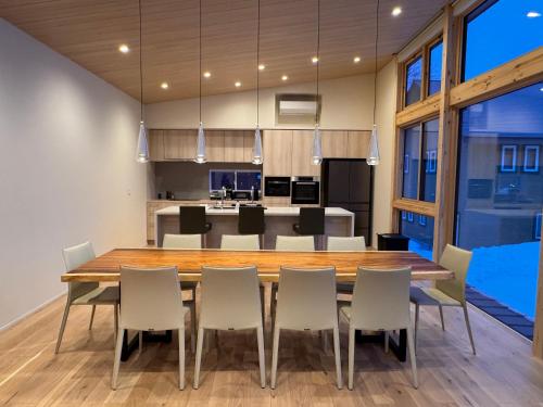 KYLA by Hakuba White Fox, Echoland Luxe w Mountain Views