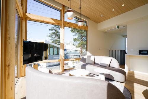 KYLA by Hakuba White Fox, Echoland Luxe w Mountain Views