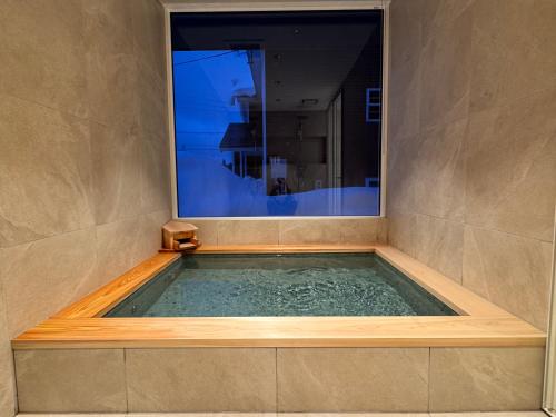 KYLA by Hakuba White Fox, Echoland Luxe w Mountain Views