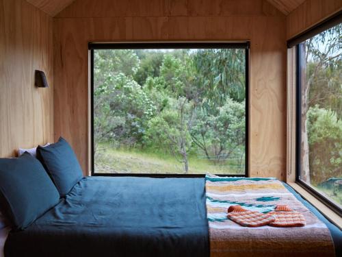 Ocean View Off-Grid Cabin Secluded in Nature - Govind in Great Ocean Road - Johanna