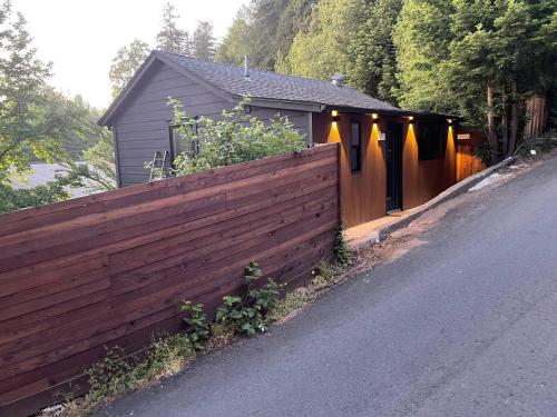 . Your Lazy Bear Destination - You're Right In The Thick Of It! Book It Now, Reach Out With Questions!