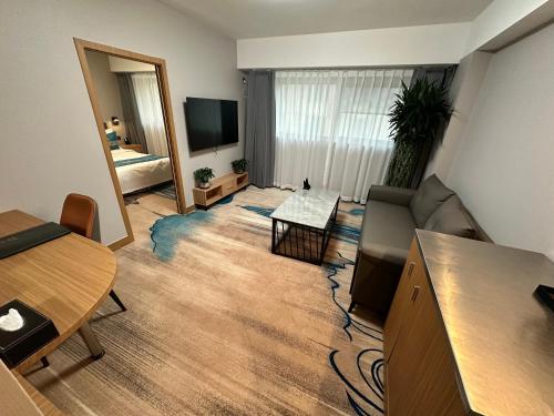 Executive suite room room in The North Garden Hotel Beijing Wangfujing