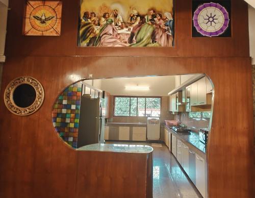 Konyha, Casa pinto Valencia in Kankanady