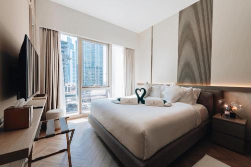 Luxury 1-Bedroom Holiday Apartment in Downtown Dubai I Walk to Dubai Mall and Fountains, Dubai (photo 10)
