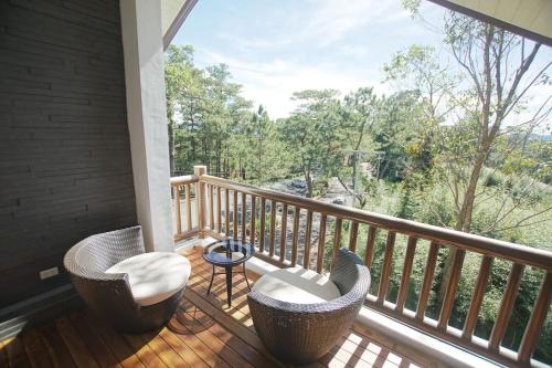 Balcony/terrace, One House 10BR in Baguio