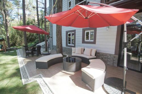 Garden, One House 10BR in Baguio