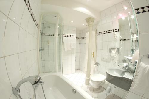 Hotel Krone - image 10