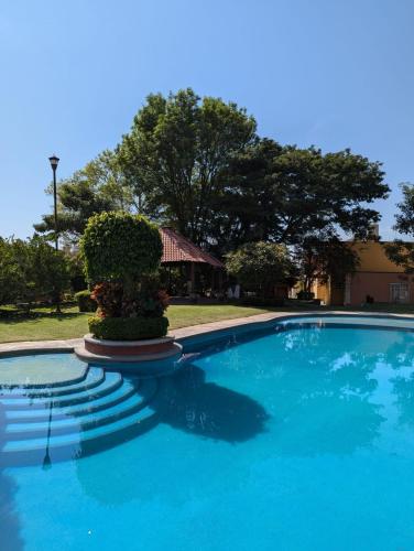 Casa con alberca Cuernavaca Villa Tropical in Tetecalita, Mexiko