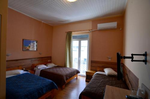 Electra Hotel Piraeus - image 6