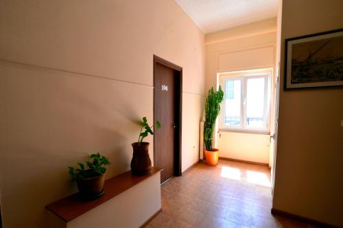 Electra Hotel Piraeus - image 7