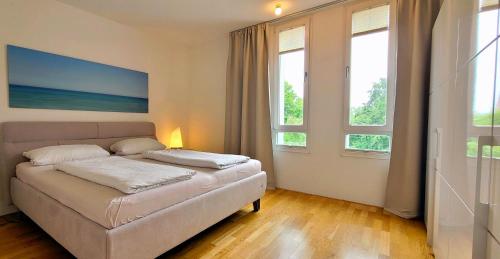 Apartment with View and Balcony image 3