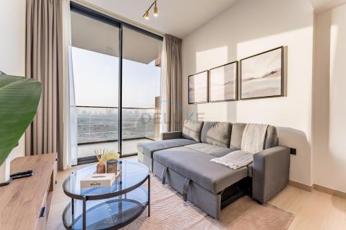 Close Proximity to Leisure Areas and City View 1BR, Binghatti Corner, Jumeirah Village Circle by Deluxe Holiday Homes, Dubai (photo 9)
