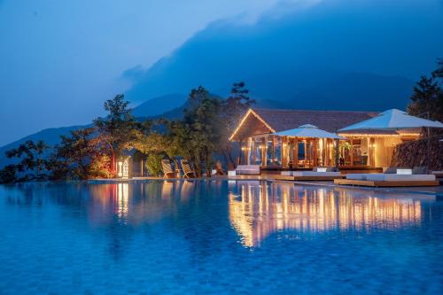 View, 衡山五号山谷悬崖民宿 in Hengshan