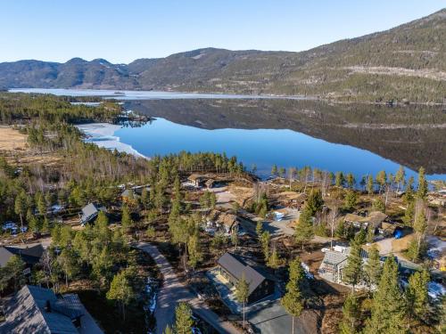 สภาพแวดล้อมโดยรอบ, Berre Veit | 6p in วราดาล