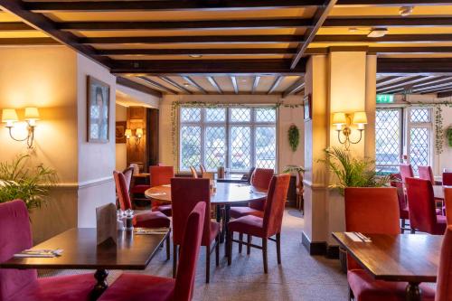 Roebuck by Greene King Inns - image 2