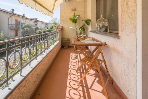  La Bouganville - Holiday house with garden Forte Dei Marmi, Toscana in Forte dei Marmi