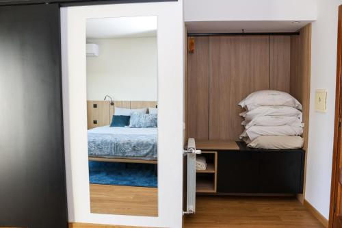 2 double beds