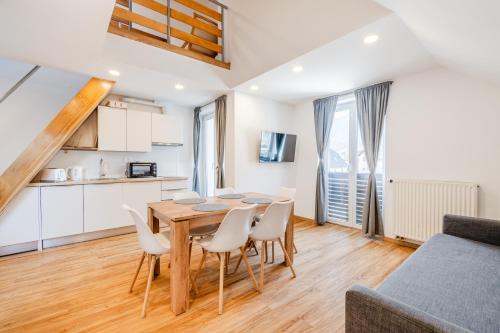 kuhinja, Apartments Skok with rafting and free parking in Bovec