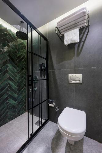 Continental Hotel Pera Room Type - Standard Double Room