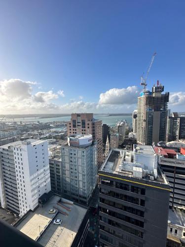 Apartment in Auckland City in Front of Sky Tower, Auckland (photo 6)