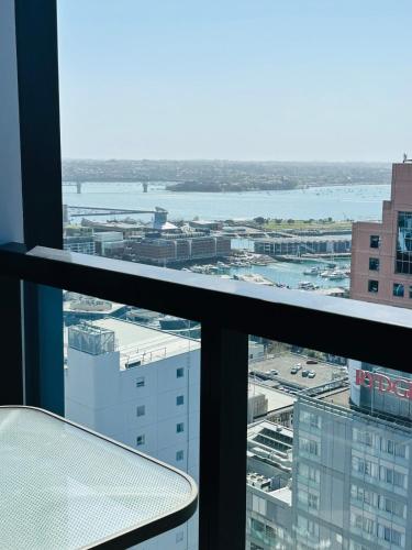Apartment in Auckland City in Front of Sky Tower, Auckland (photo 8)