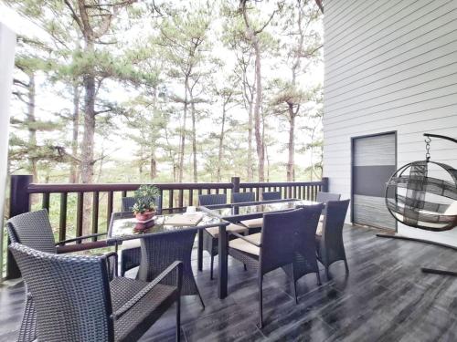 Balcony/terrace, One House 10BR in Baguio