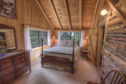 Zephyr Cabin home - image 13