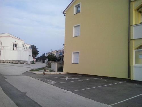 Apartment Elza - image 12