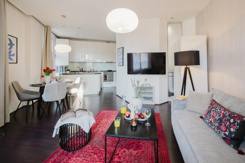 Stylish apartment at Žižkov - image 14
