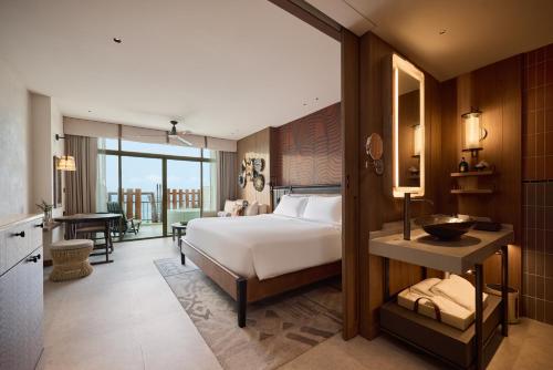 room detail thumbnail 0