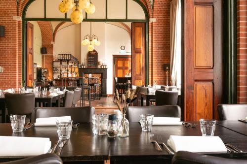 Restorāns, Bovendonk Business- & Eventlocatie Hoeven in Hoeven (North-Brabant)