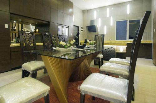 Facilities, One House 10BR in Baguio