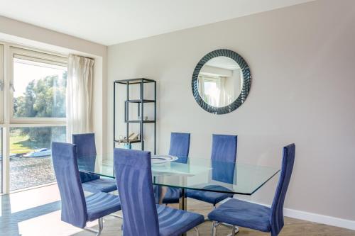 Captain's Club Hotel & Spa - image 6