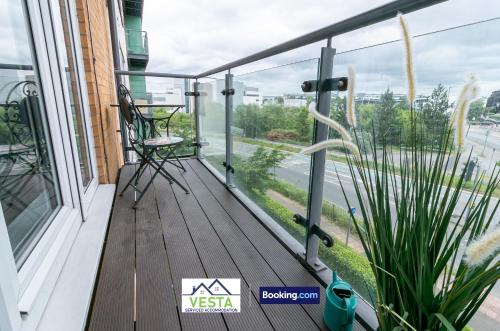 Two Bedrooms Apartment By Vesta Serviced Accommodation & Short Lets Hatfield With Free WiFi